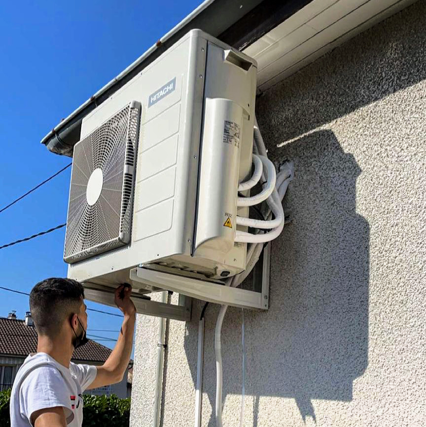 Réalisation PAC air air mono-split chambre - artisan RGE Lyon